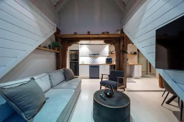 Dinbnb Apartments L Historical Seaside Apt I 500M To Bryggen - Value! برغن 0*,  النرويج